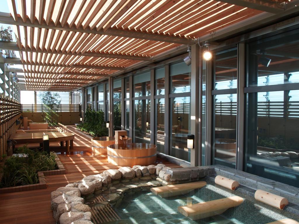 Apa Hotel & Resort Tokyo Bay Makuhari Chiba Exterior foto