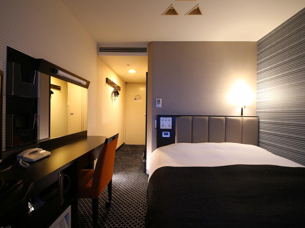Apa Hotel & Resort Tokyo Bay Makuhari Chiba Exterior foto