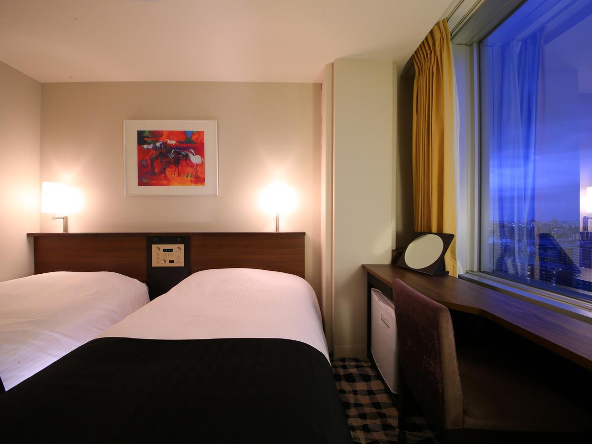 Apa Hotel & Resort Tokyo Bay Makuhari Chiba Exterior foto