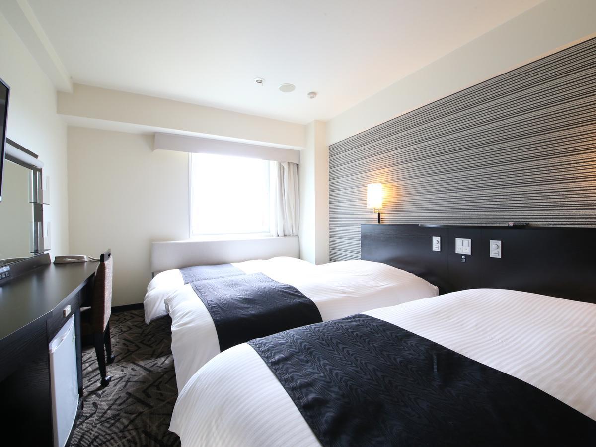 Apa Hotel & Resort Tokyo Bay Makuhari Chiba Exterior foto