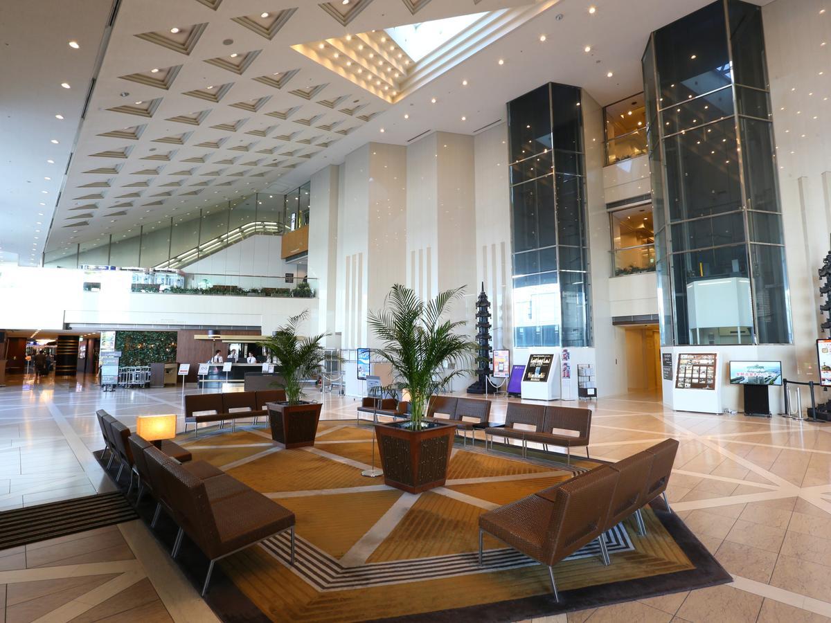 Apa Hotel & Resort Tokyo Bay Makuhari Chiba Exterior foto