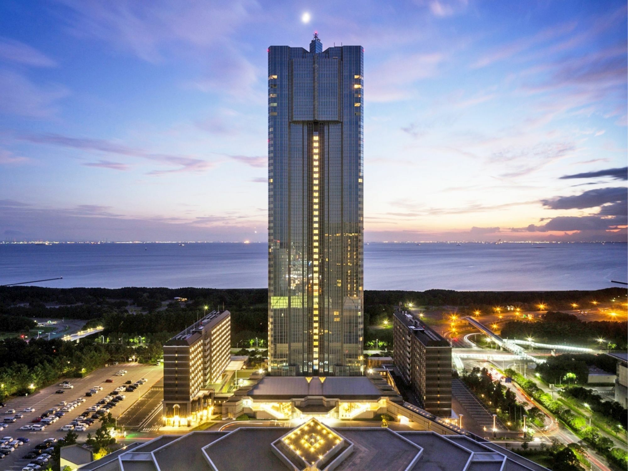 Apa Hotel & Resort Tokyo Bay Makuhari Chiba Exterior foto
